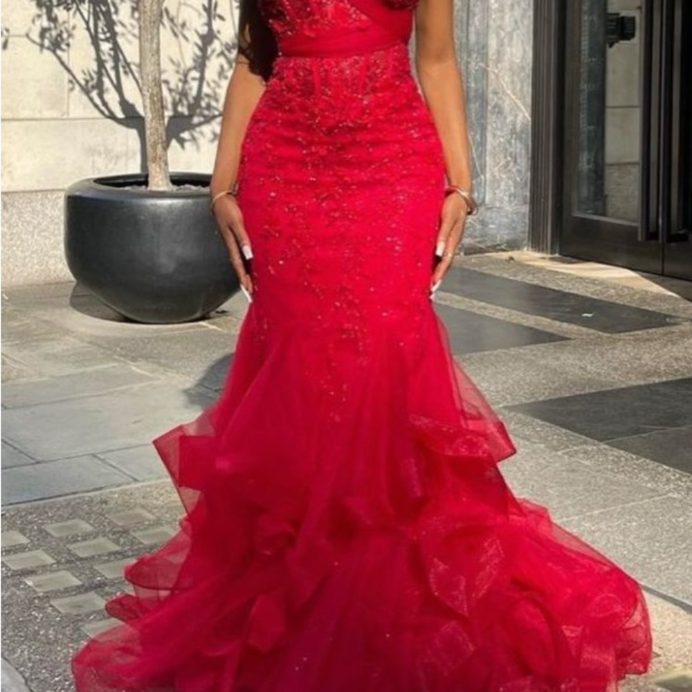 Elegant Red Evening Gown